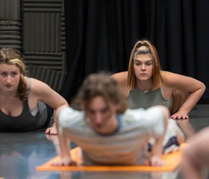 Workplace Yoga: Stretch & Thrive